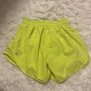 Lululemon Hotty Hot Shorts 4”